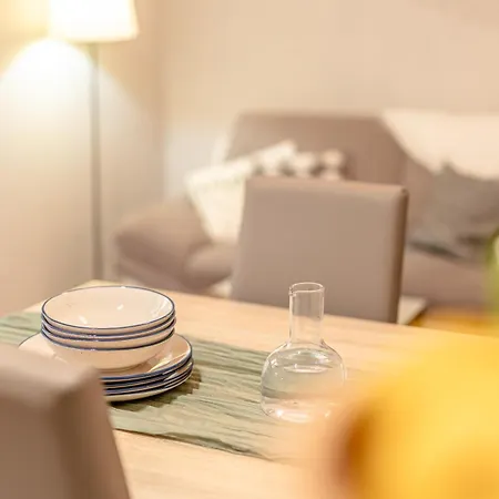 Courtyard Nest Apartamento Florencia