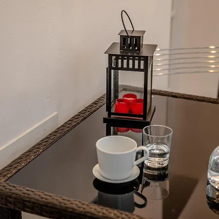 Courtyard Nest Floransa